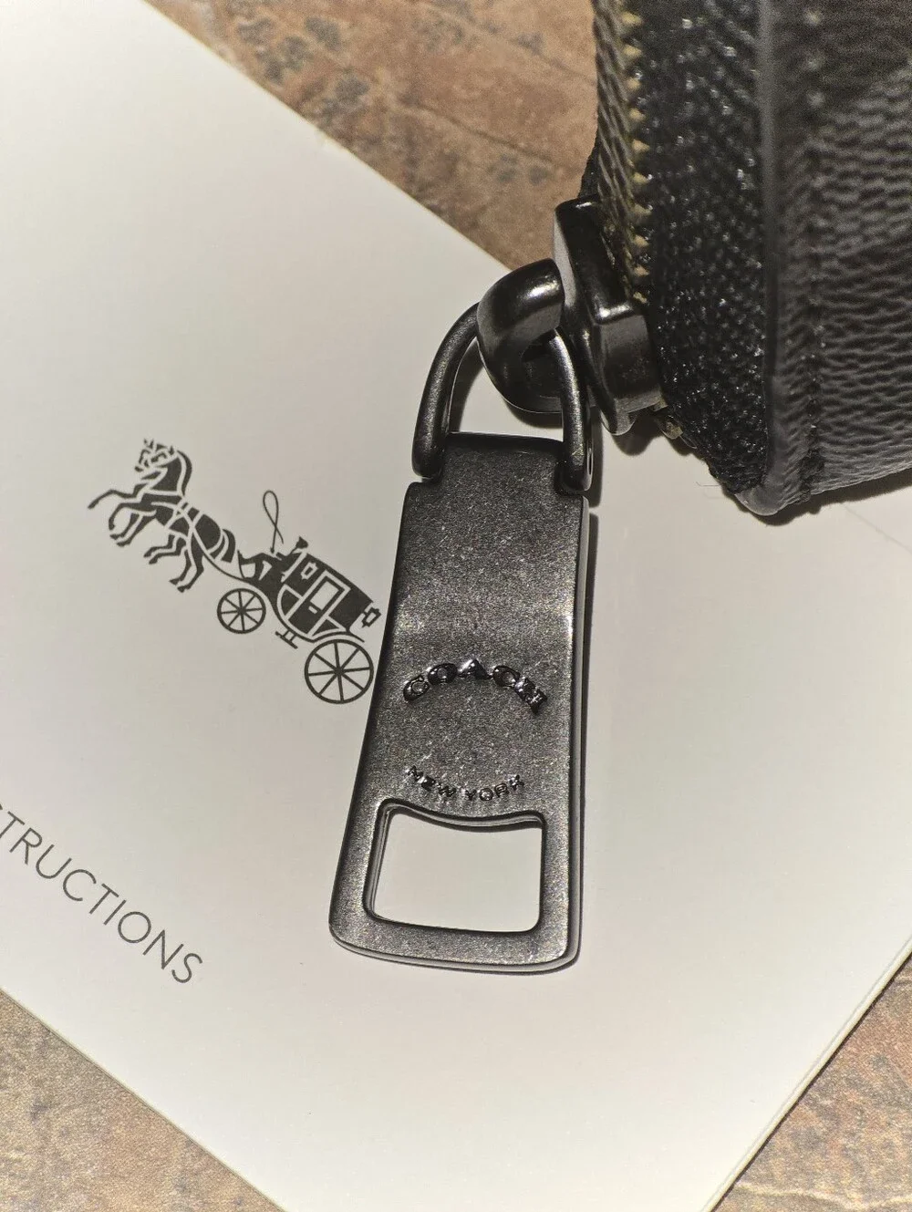 🐺 Coach Wolf Motif Accordion Long Zip Wallet in Signature Canvas